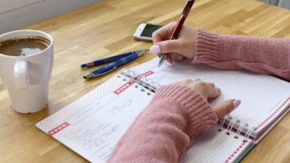 A simple monthly reset checklist that keeps life running more smoothly