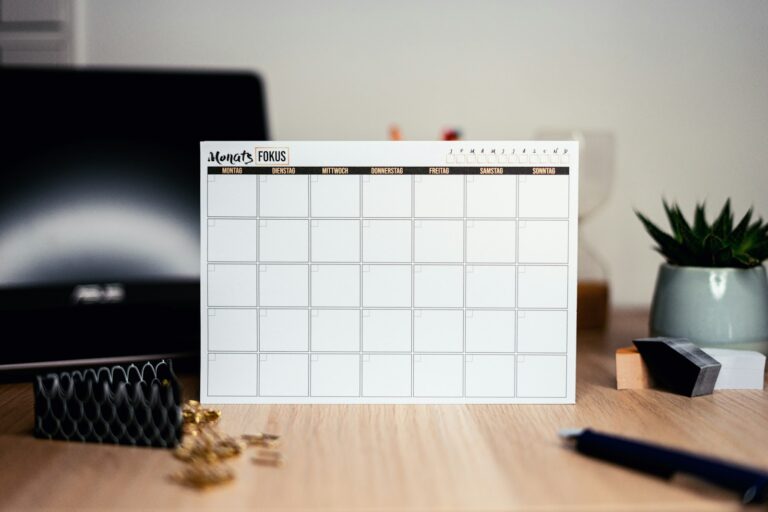 Close habit tracker calendar small checkmarks