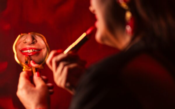 How to find your signature lipstick and wear it with confidence