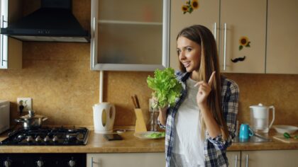 How to store fresh herbs so they last longer and taste brighter