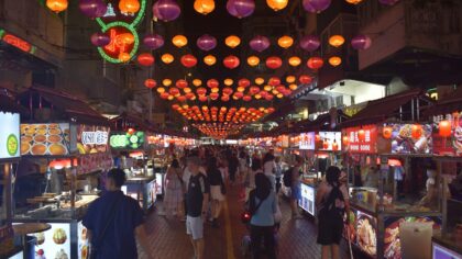 Planning a low-cost foodie weekend in your own city