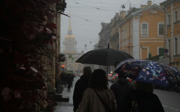 Rainy day travel ideas that turn bad weather into a relaxed cultural break