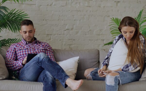 Small daily rituals that keep couples close when life is busy