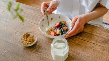 Balanced bites: how to enjoy healthy snacks that actually keep you full