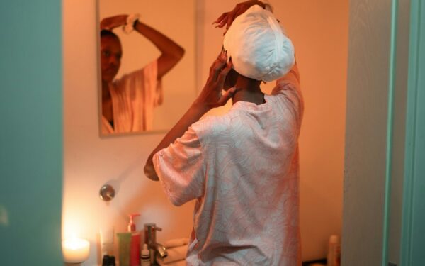 Easy hair care routines that keep your hair healthy on busy days