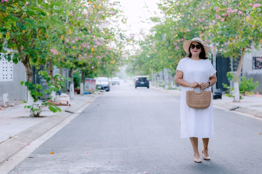 Summer woman linen