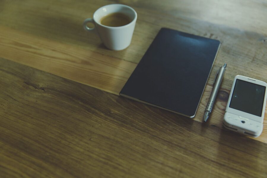 Desk notebook pen