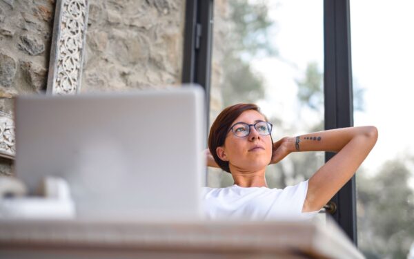 How to create a personal “midday reset” ritual that supports your wellbeing