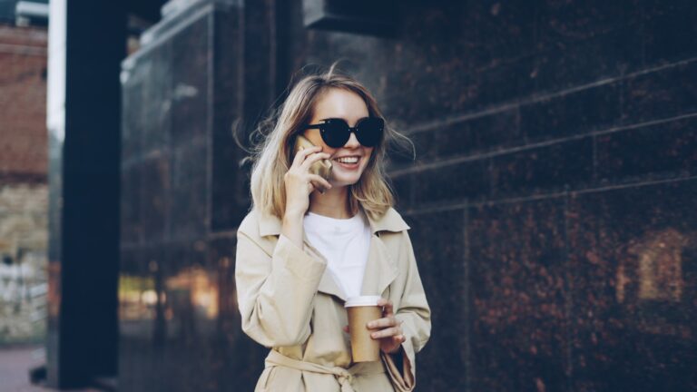 Monochrome outfit neutral