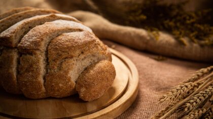 How to start baking with whole grains without losing flavor or texture