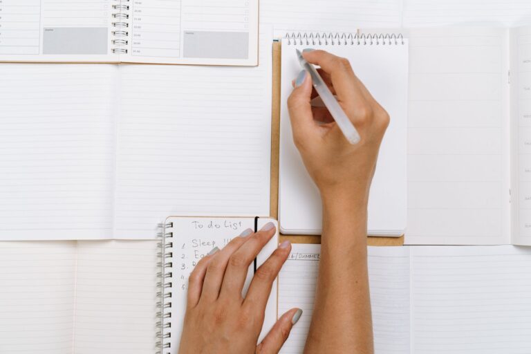 Close hand writing
