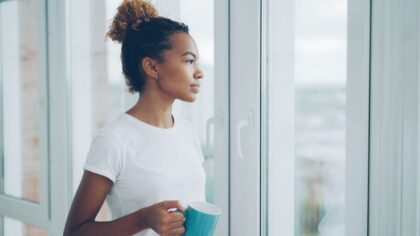 Micro-moments of calm: simple ways to weave tiny pauses into a busy day