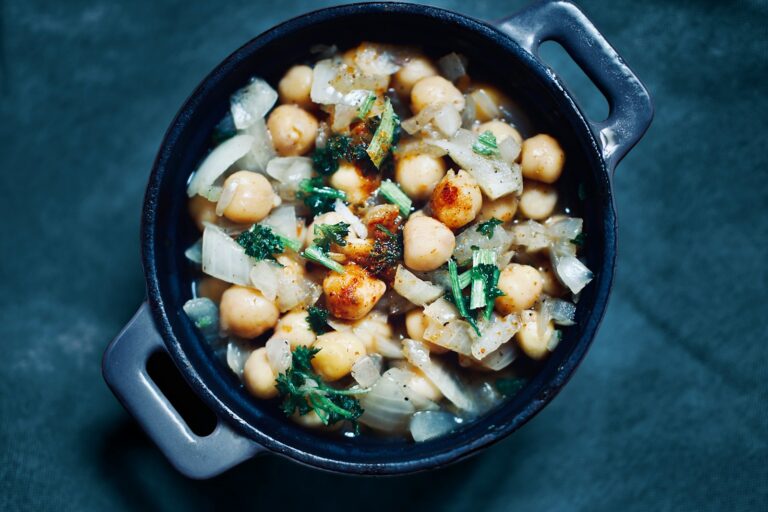 Coconut rice chickpeas