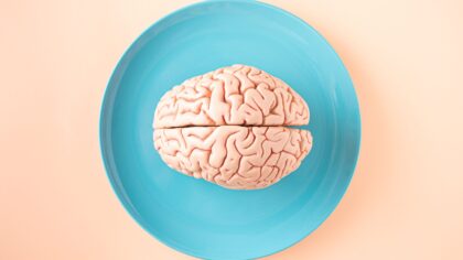 Why human language is not compressed like computer code