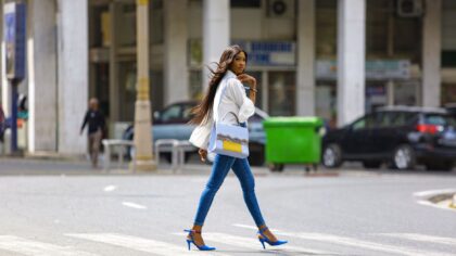 Practical petite style tips that flatter your proportions without losing your personality