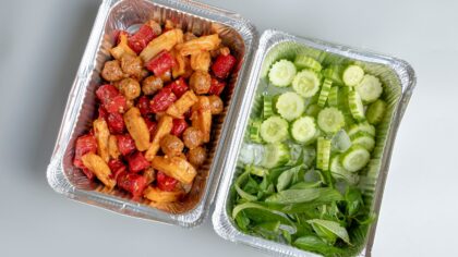 Simple cold lunchbox ideas that travel well without a microwave