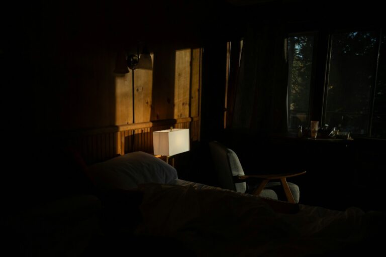 Morning light tidy