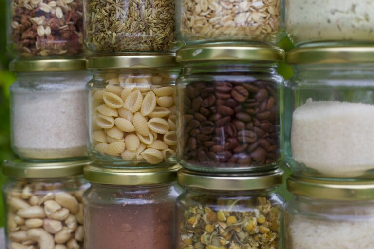 Meal prep grain bowls glass containers