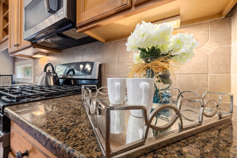 Kitchen counter tray