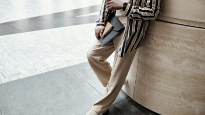 Smart casual outfit ideas that work from morning to night