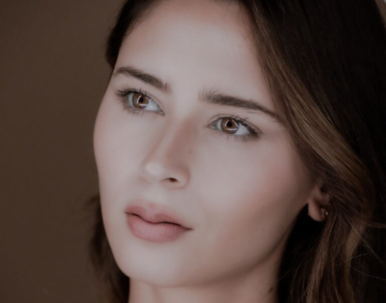 Soft glam makeup