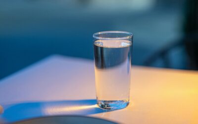 Summer hydration made simple: practical ways to drink enough without overdoing it