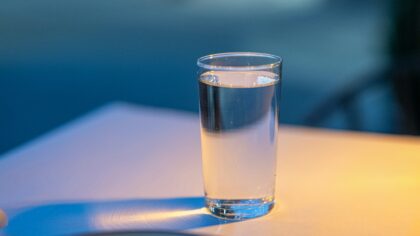 Summer hydration made simple: practical ways to drink enough without overdoing it