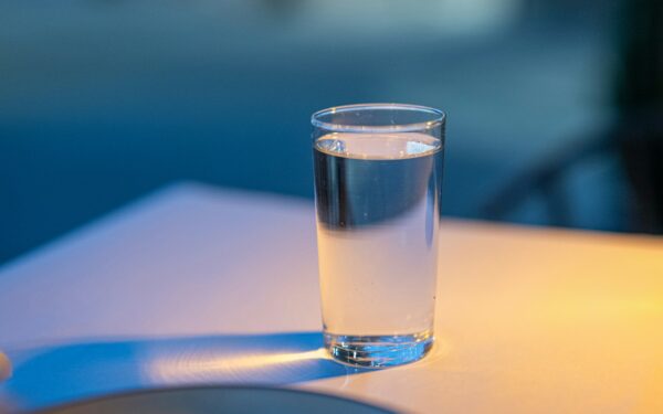 Summer hydration made simple: practical ways to drink enough without overdoing it
