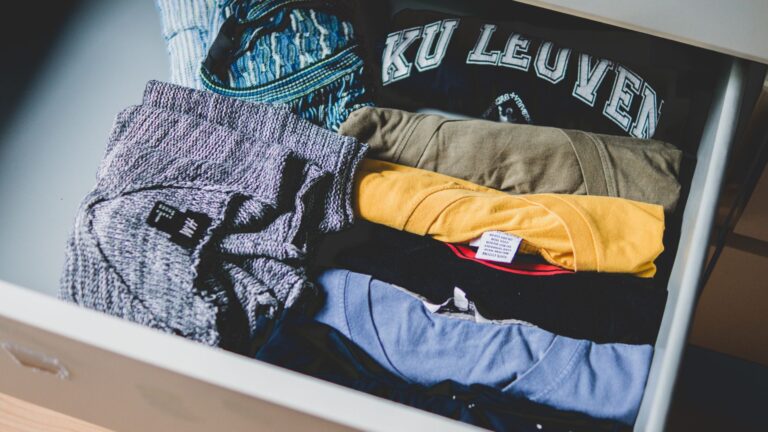Folded clothes drawer