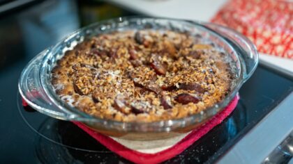 Easy fruit crumble desserts that turn simple fruit into something special