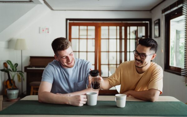 Everyday habits that quietly keep long-term friendships alive