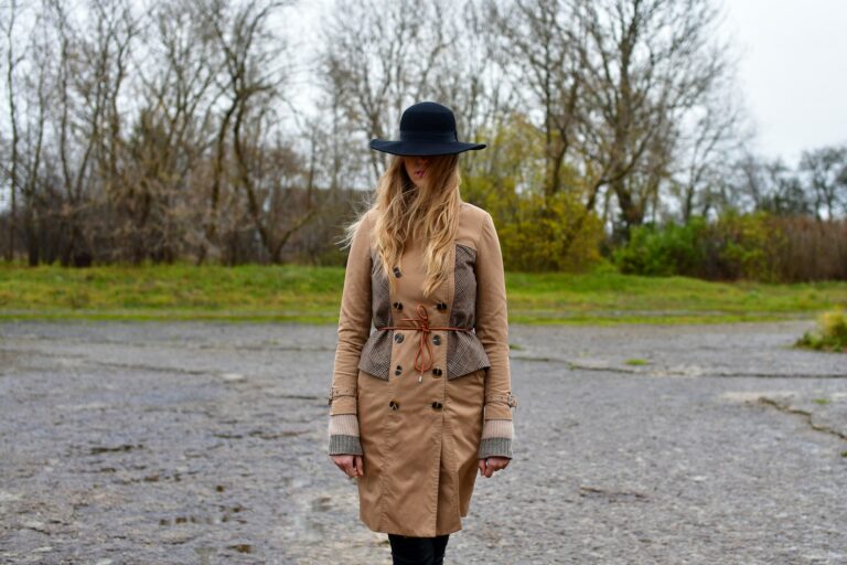 Spring layering trench