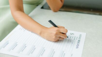 How to build a fair weekly rhythm at home without rigid schedules
