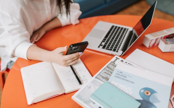 How to build distraction-resistant days in a world that never stops pinging you