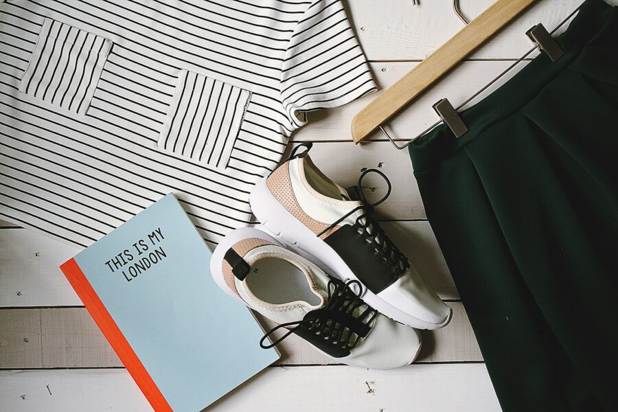Minimal travel wardrobe