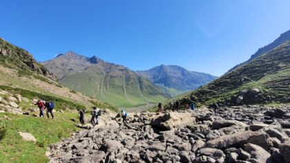 How to plan a low-stress mountain trip that suits different fitness levels