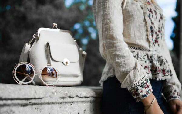 How to use accessories to give your outfits a new energy on a small budget