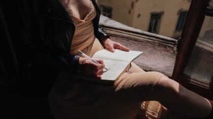 How to use “micro-reflection” moments to care for your mental wellbeing during busy days