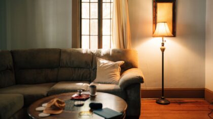 Layered lighting at home: how to create a cozy, practical glow in every room