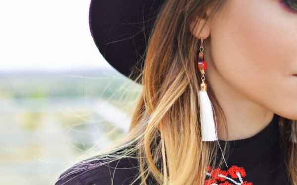 Low-effort party looks that feel festive without a full glam session