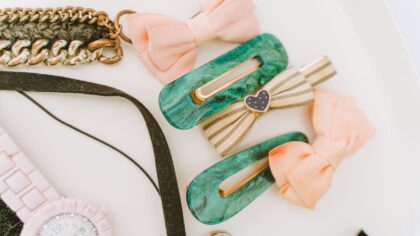 How to build a simple accessories wardrobe that works with almost everything