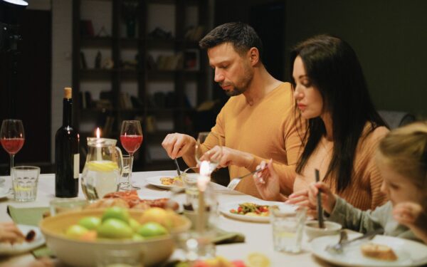 Simple weeknight family dinners that actually bring everyone to the table