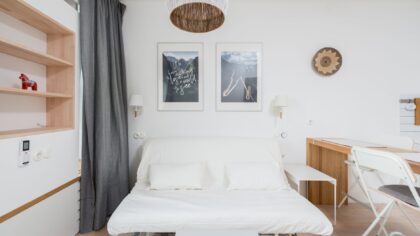 Smart storage ideas for studio apartments that still feel inviting