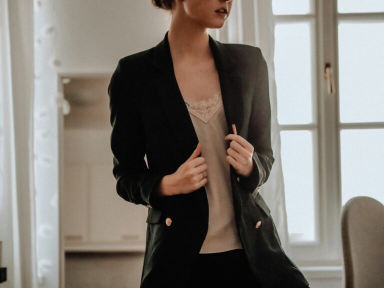 Spring office fashion